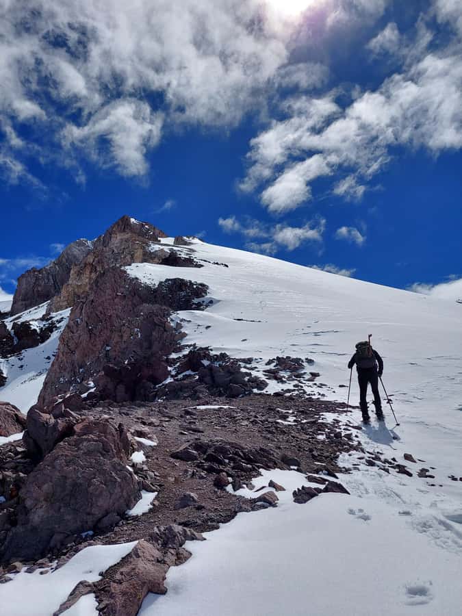 Full-Day Trek to Cerro El Pintor from Santiago - Why the guide makes a real difference