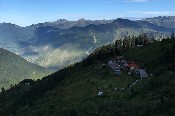 Goisankunda, Trek of the Holy Lakes - Day 4: Gosainkunda to Ghopte at 3,530 meters