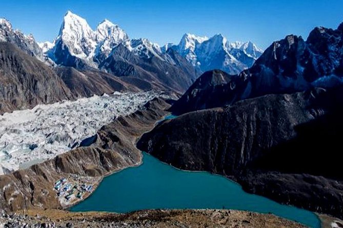 Gokyo Lakes, Gokyo Ri Trekking Package - 10 Days - Day 1: Lukla flight and the first walk to Phakding