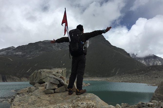 Gokyo Lakes, Gokyo Ri Trekking Package - 10 Days - Day 6: The three Gokyo Lakes and Ngozumpa Glacier