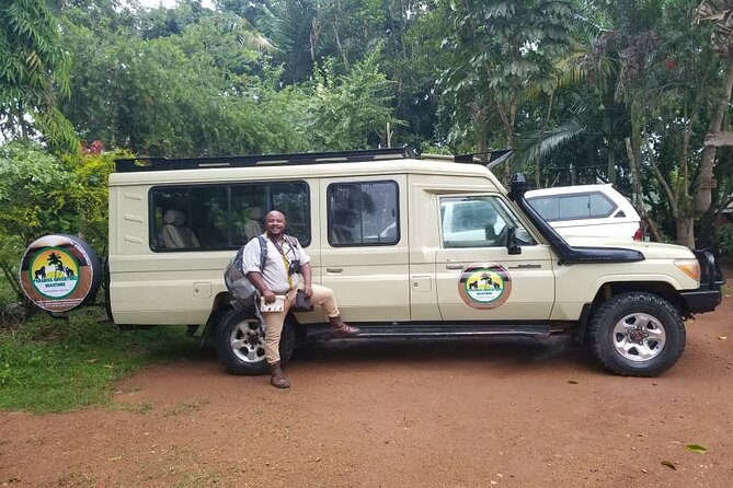 Gorilla & Chimpanzee Trekking in Uganda - 5 Days - What the private format adds