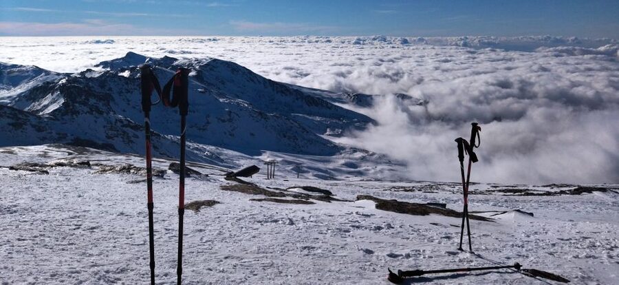 Granada: Sierra Nevada Veleta Peak Trek with Lunch - Lunch above the tree line