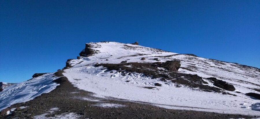 Granada: Sierra Nevada Veleta Peak Trek with Lunch - What the $112 price includes