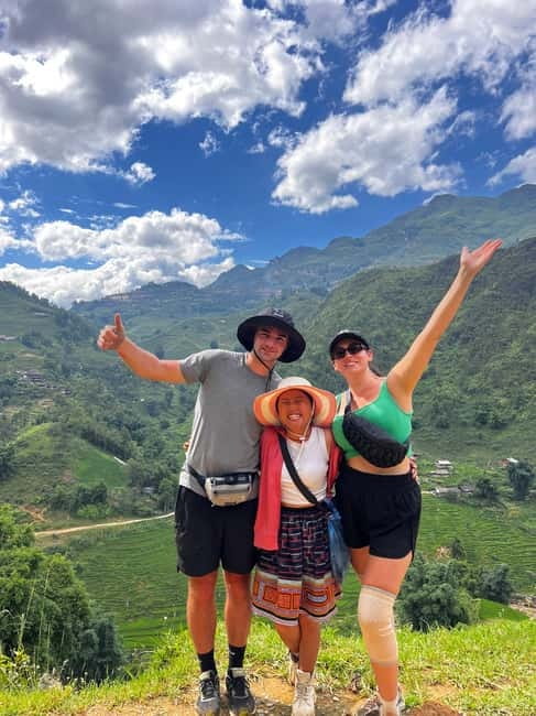 Ha Noi-Sapa Authentic Trek & Homestay wih hmong women (2D1N) - Day one from Y Linh Ho to Ta Van