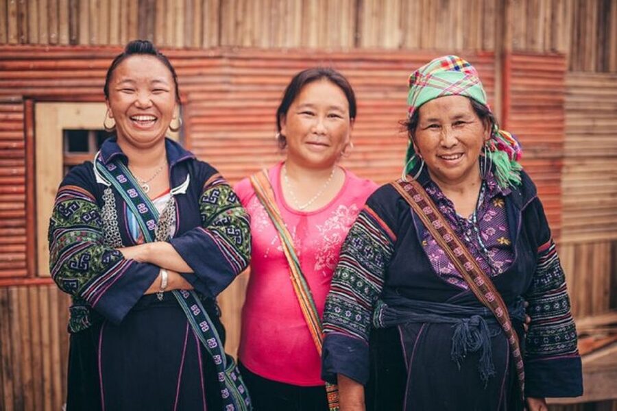 Hanoi: 2-Day Sa Pa Guided Village & Homestay Trekking Tour - Ta Van to Giang Ta Chai on day two