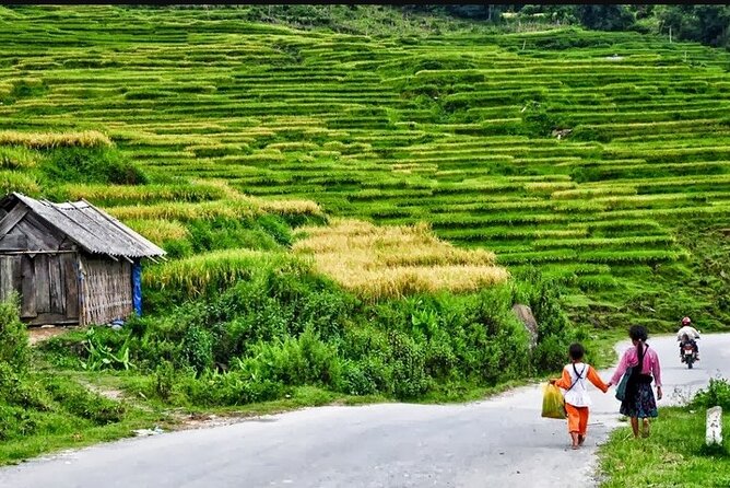 Hanoi- 2 Days Sapa moutain trekking with Local Guide and Homestay - Ta Van homestay: the heart of the overnight stay