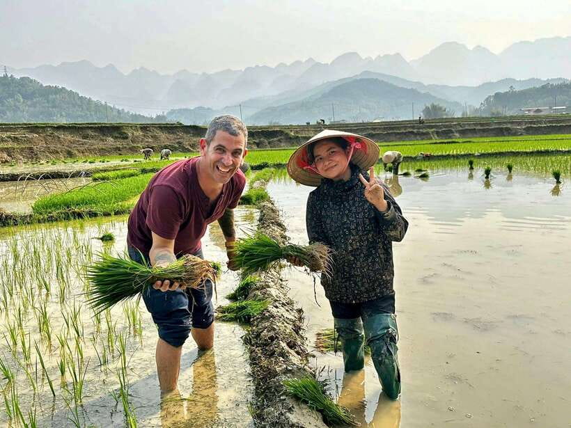 Hanoi: 3-Day Mu Cang Chai Trekking, Hidden Trail, Local Life - Day one: Hanoi, Nghĩa Lộ, and the Tú Lệ valley