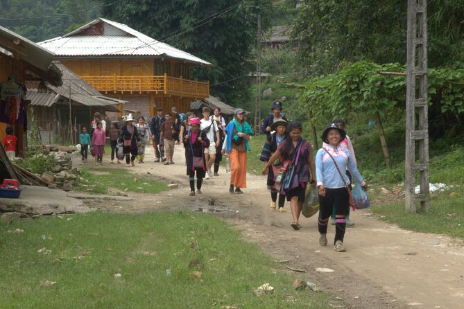 Hanoi - Sapa 3 Day 2 Night Trekking With Hotel & Homestay - What the $125 price really covers