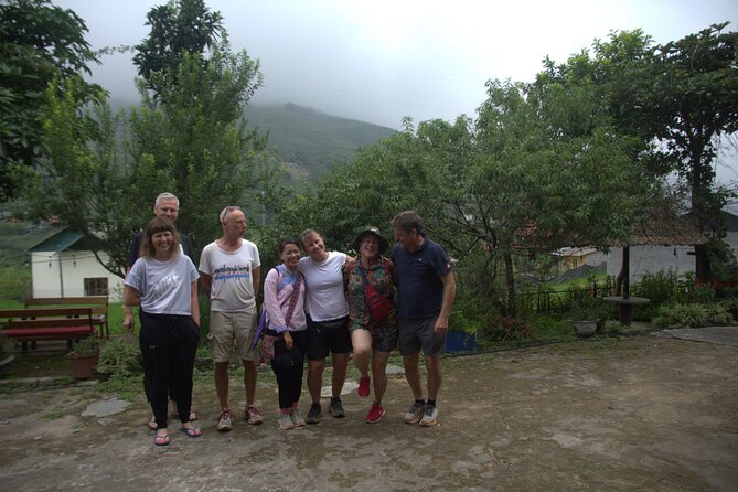 Hanoi - Sapa 3 Day 2 Night Trekking With Hotel & Homestay - Guide service and group size