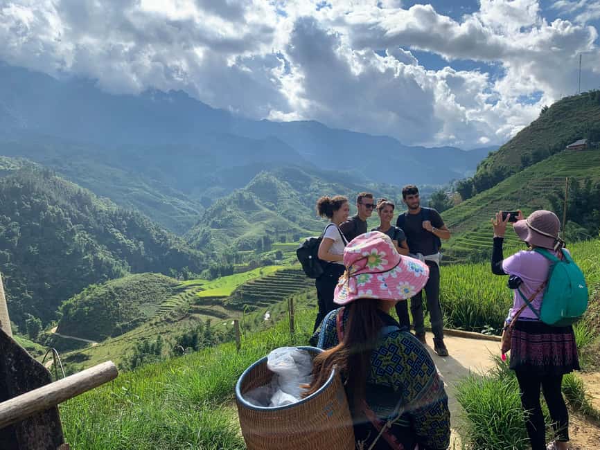 Hanoi: Sapa Trekking 2 Days 1 Night Overnight in Village - Evening in Ta Van With a Dzay Family