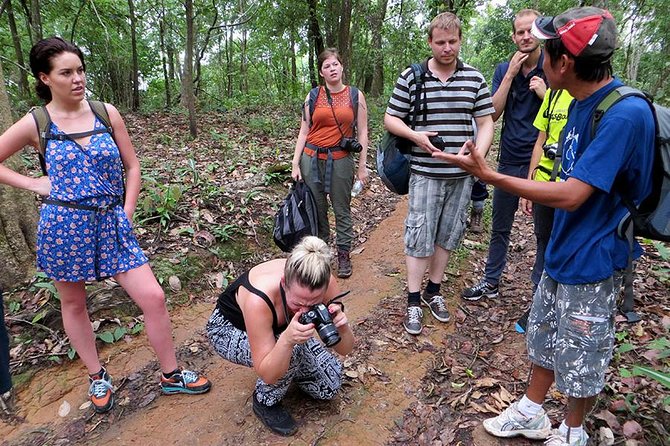 High Mountain Day Trek - Four Hours of Ridges, Jungle, and Plant Lore