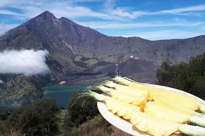Hiking Rinjani Volcano To Crater rim Senaru 2 Days, Group - Syam Trekker - Day one, from Senaru forest to the 2,641-meter rim