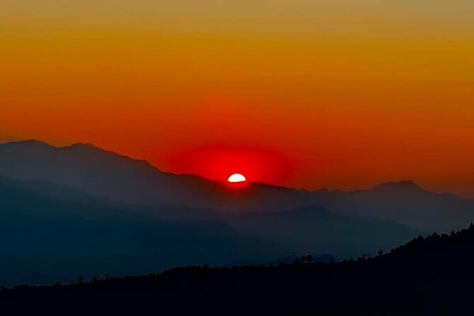 Himalayan Highlights: Chisapani, Nagarkot & Changunarayan Trek - Who should choose this trek?