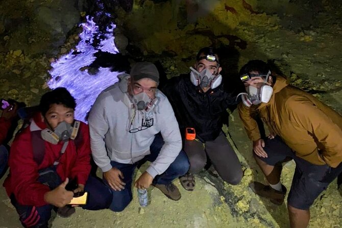 Ijen Blue Fire Trekking - The walk from darkness to the crater