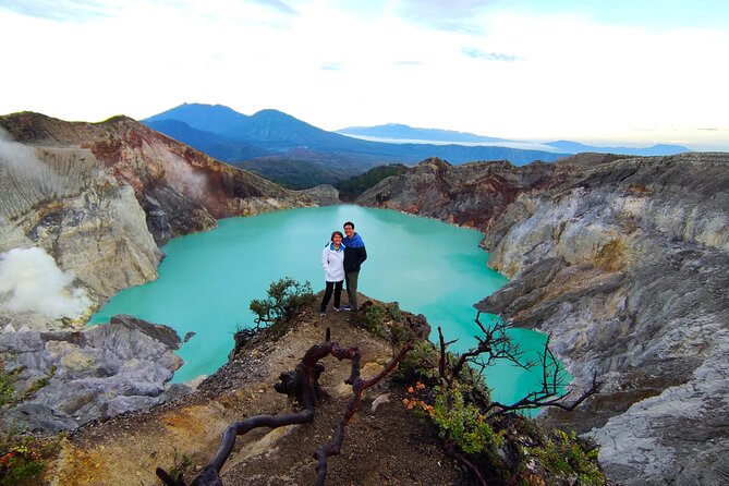 Ijen Blue Fire Trekking - The role of the driver and guide