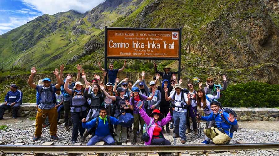 Inka Jungle trek to Machu Picchu 3 D/ 2 N - Day one: from Cusco to Abra Málaga by 6:00 a.m.