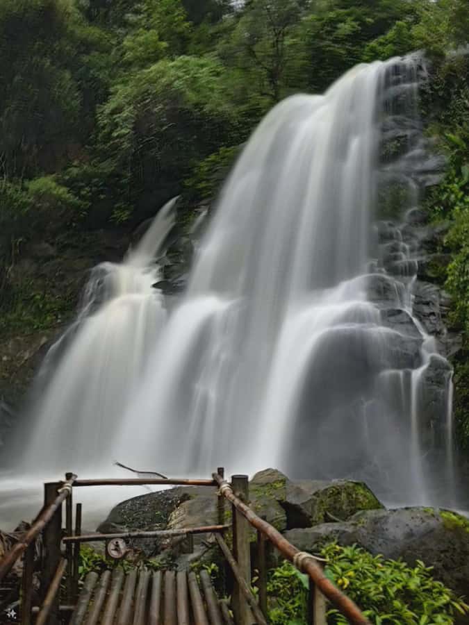 Inthanon national park, Trekking and Sightseeing in one day. - Key points at a glance