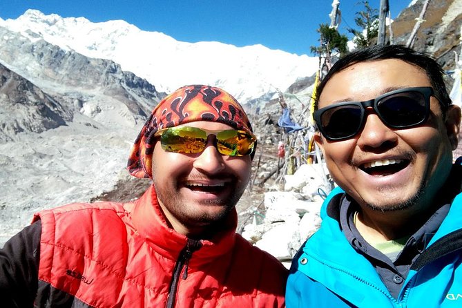 Kanchenjunga South Base Camp Trek - 13 Days - Days 5 and 6: Yamphudin and the mossy forest