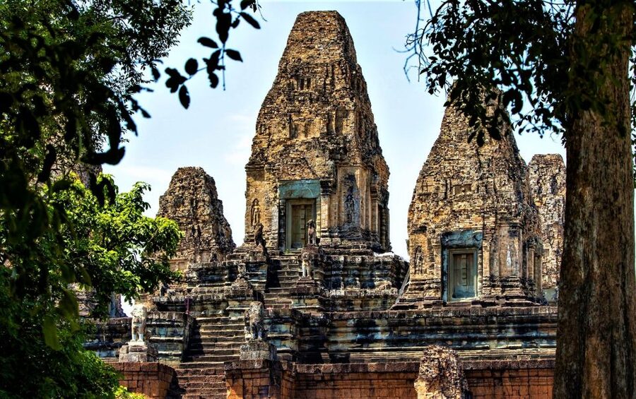 Kbal Spean Trekking Tour with Banteay Srei & Landmine Museum - Booking details worth knowing