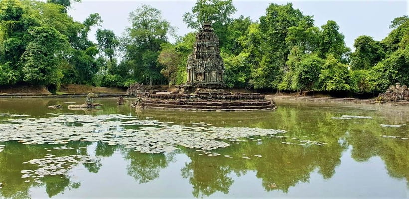 Kbal Spean Trekking Tour with Banteay Srei & Landmine Museum - Cambodia Landmine Museum and Cambodia’s recent past