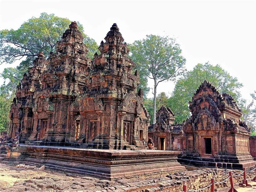 Kbal Spean Trekking Tour with Banteay Srei & Landmine Museum - Who will enjoy this day most?