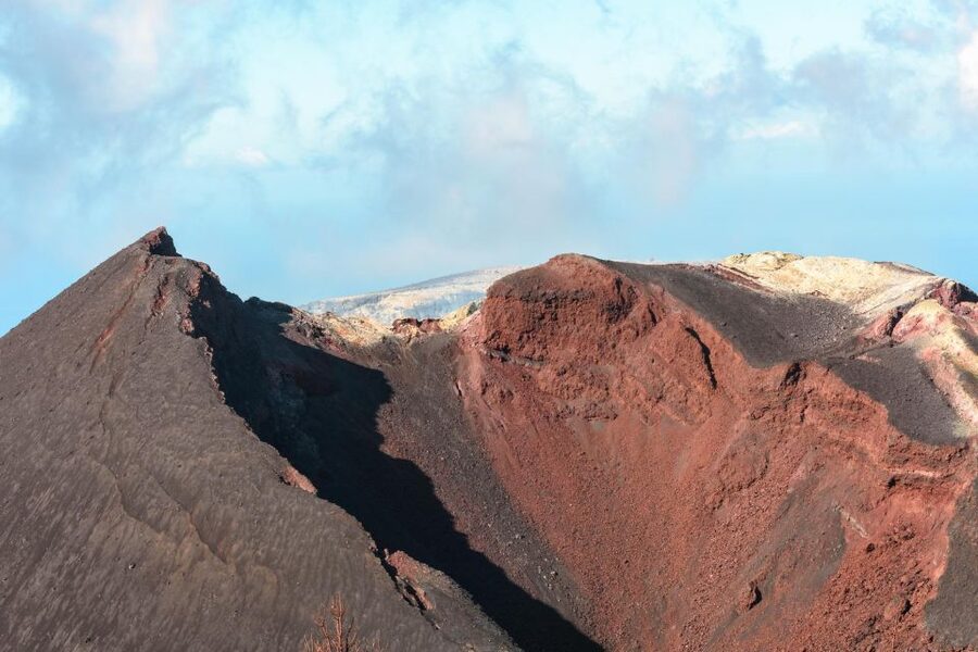 La Palma: Tajogaite Volcano Guided Trek - How the guides bring the eruption to life
