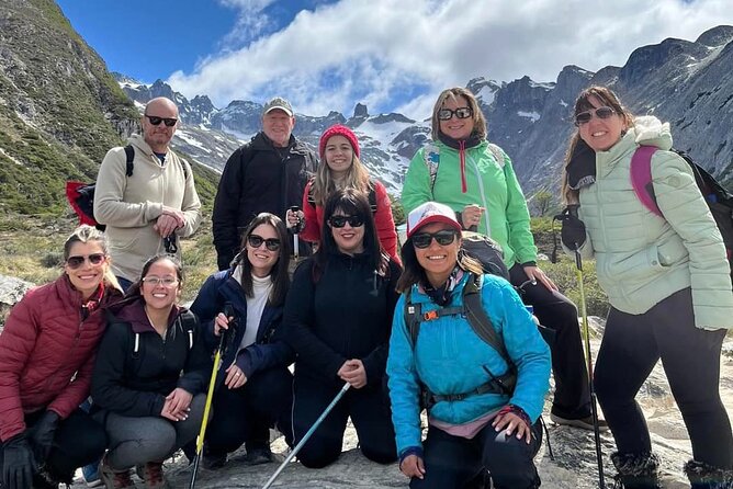 Laguna Esmeralda Trekking Adventure with Lunch - Emerald Lagoon: a quiet lunch stop with a strong payoff