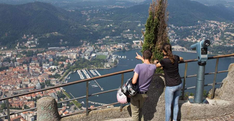 Lake Como: Easy Mountain Trek with Funicular & Boat Ride - Why this six-hour outing is different