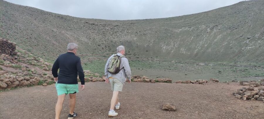 Lanzarote: Timanfaya Natural Park Trekking Tour - What the $55 price really buys you