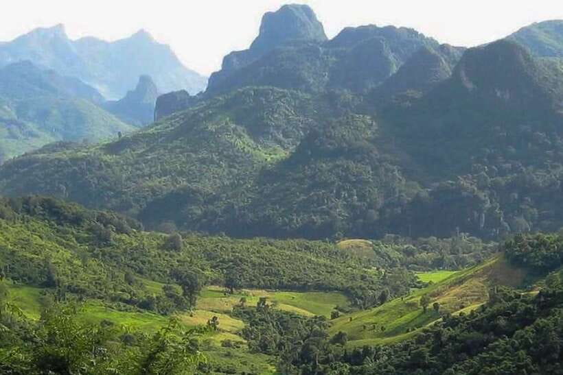 Luang Prabang: Mountain Trek & Local Villages Overnight Tour - Day one: 13 kilometers on the Longhut trail