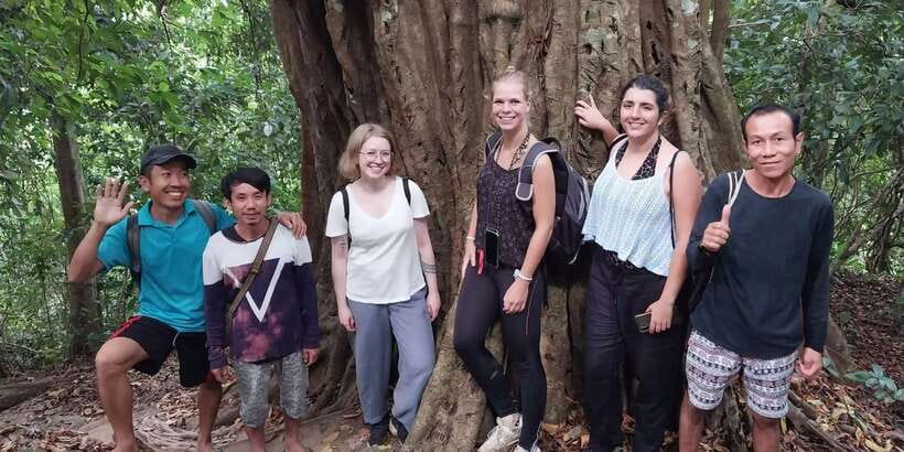 Luang Prabang Trekking LongLao to Kuang si falls full day - FAQ