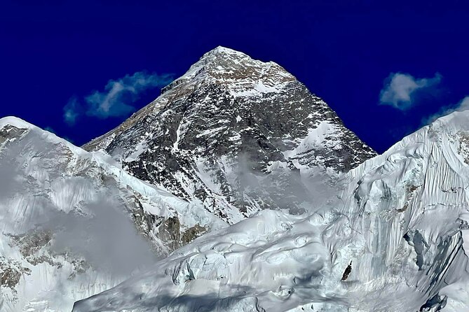 Luxury Everest Base Camp Trek - 11 Days - Day 2: Helicopter to Lukla and the walk to Phakding