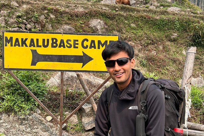 Makalu Base Camp Trek - Day 1: Flying toward Tumlingtar and entering the park