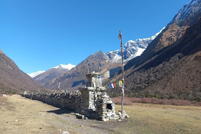 Manaslu Circuit Trek 15 Days. - Samagaon acclimatization and two worthwhile options