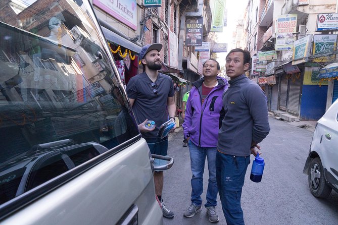 Manaslu circuit trek and side trips - Day 1: Kathmandu to Machhakhola by bus and jeep