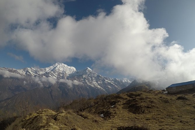 Mardi Himal Trekking - The mountain setting around Machhapuchhare