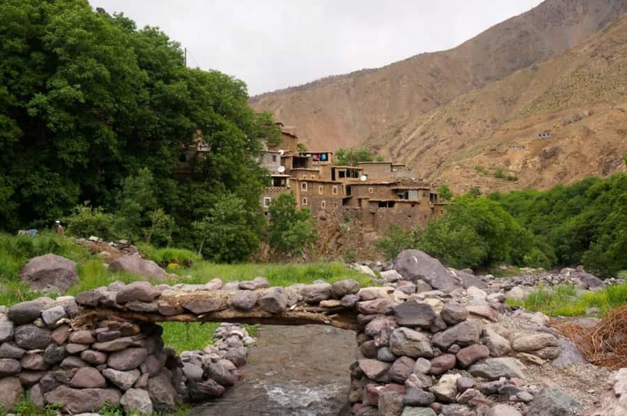 Marrakech: 3-Day High Atlas Mountains and Three Valleys Trek - Day 2: Tachdirt, Aguersiwal, Matat, and Ait Aissa