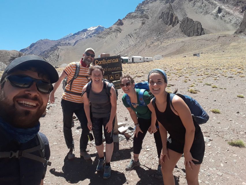 Mendoza: Mt. Aconcagua Confluencia Camp Trekking - Group size, comfort, and the long return