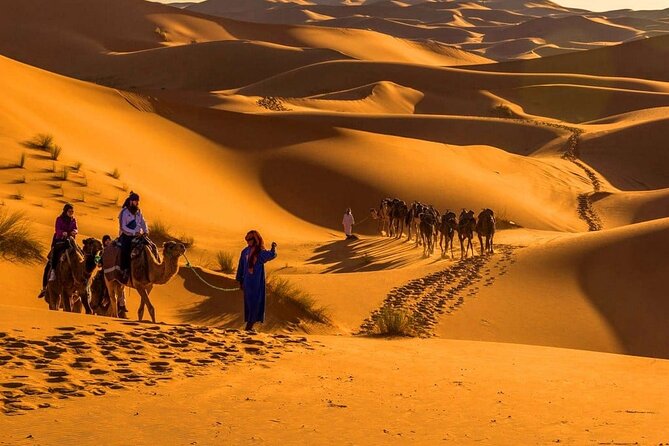 MERZOUGA DESERT TREK - 3 DAYS From Marrakech - Day 1: Tizi-n-Tichka, Ait Benhaddou, and Dades