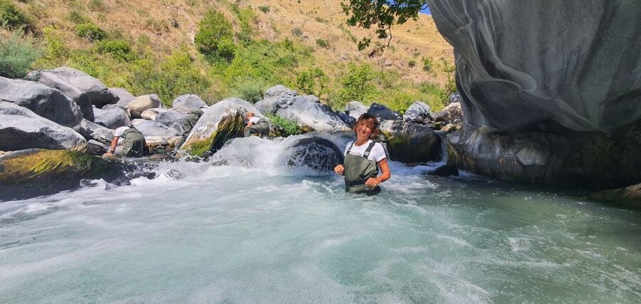 Motta Camastra: River Trekking Tour in the Alcantara Gorges - Starting downstream at Agriturismo Valle Alcantara