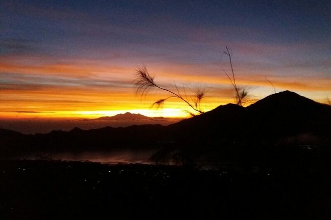Mount Batur Bali Sunrise Trekking / Jeep Tour - Free Transfer - Why Mount Batur sunrise is worth the early alarm