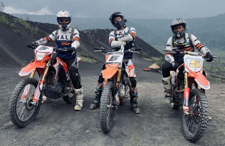 Mount Batur: Sunrise Dirt Bike Trek with Trained Riders - The key correction: this is a passenger ride