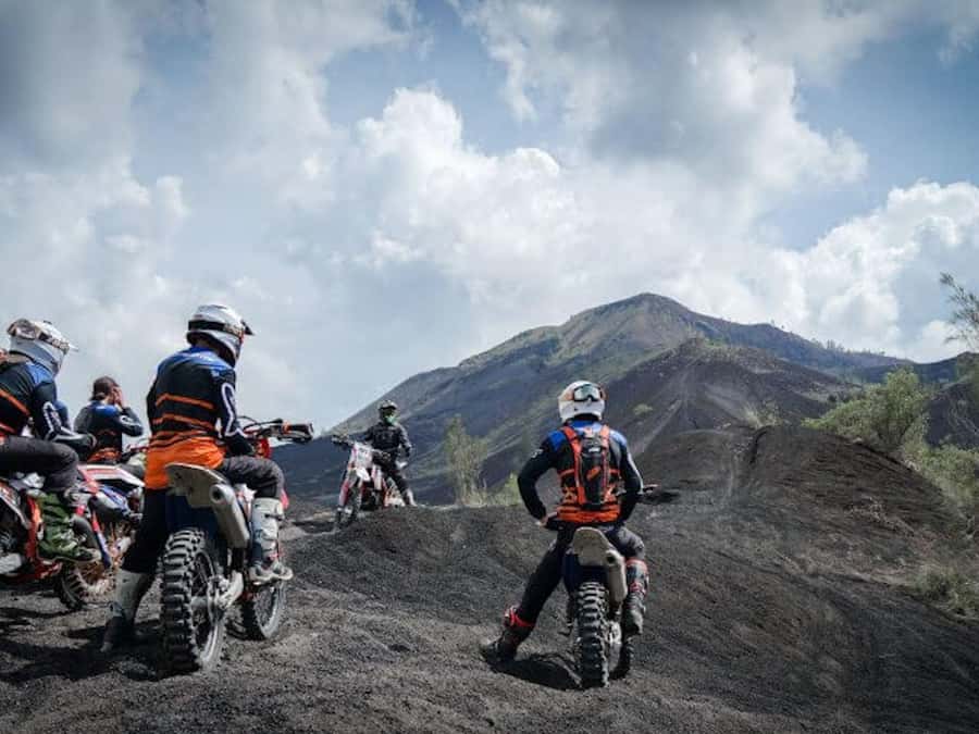 Mount Batur: Sunrise Dirt Bike Trek with Trained Riders - Riding up Mount Batur in the dark
