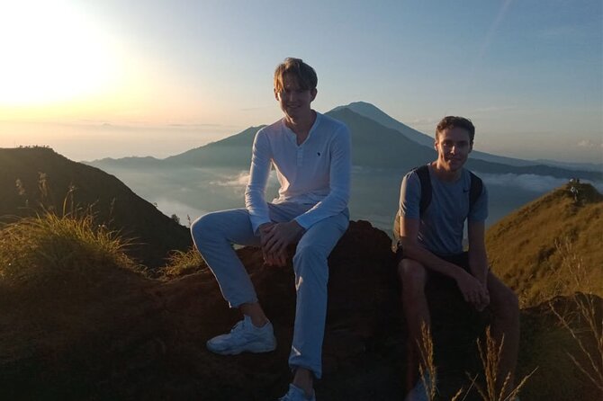 Mount Batur Sunrise Trekking and Breakfast at Restaurant (Private Tours) - Who should choose this Mount Batur tour?