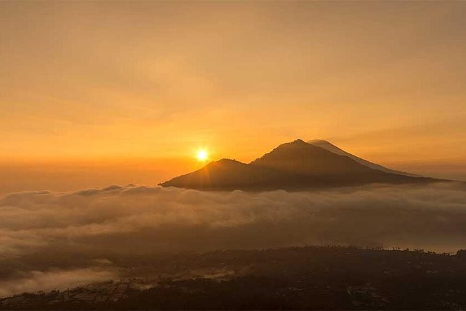 Mount Batur Sunrise Trekking and Natural Hot Spring - Why Mount Batur Works as a Bali Day Trip