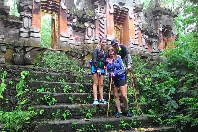 Mount Batur Sunrise Trekking Private Tour with Breakfast and Hotel Transfer - Breakfast at the crater is more useful than fancy