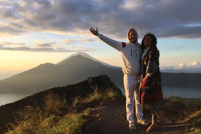 Mount Batur Sunrise Trekking Private Tour with Breakfast and Hotel Transfer - The uphill walk begins around 3:30 a.m.