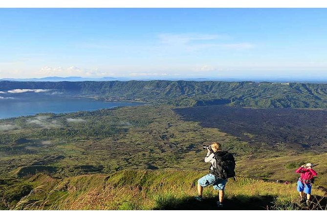 Mount Batur Sunrise Trekking with Hotel Transfers - Reaching the summit around 6 a.m.