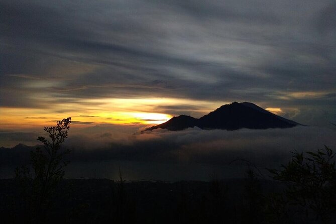 Mount Batur Sunrise Trekking with Private Guide and Breakfast - Starting the climb with a private guide