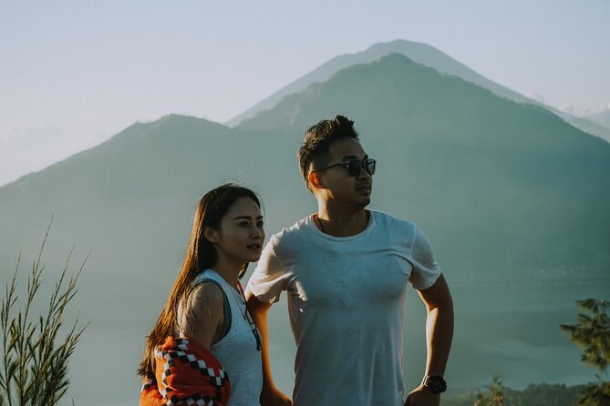 Mount Batur Trekking & Hot Spring in Kintamani - How the guides affect the experience